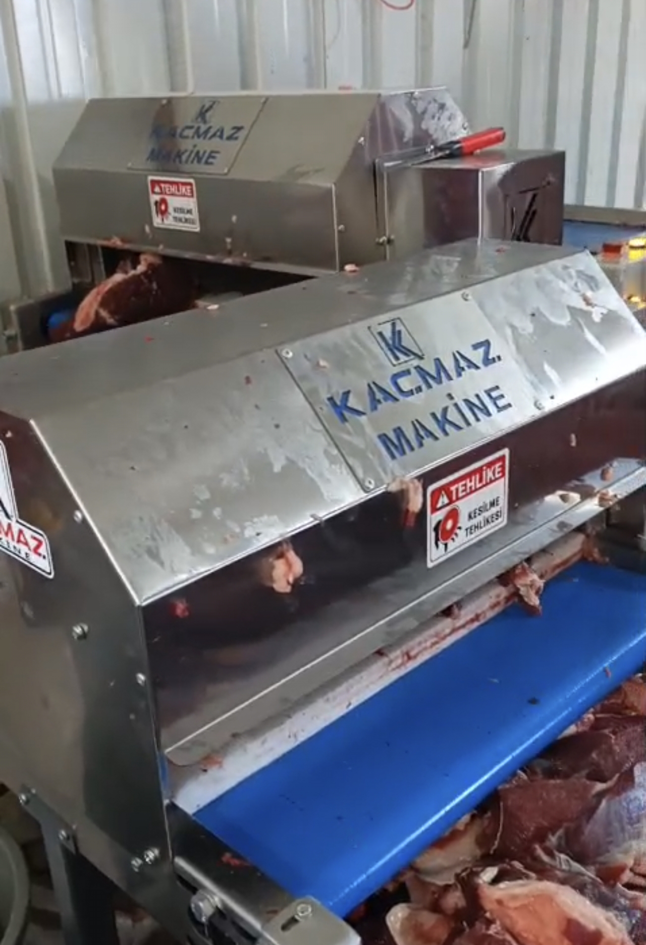 L Tipi Sıcak Et Paylama Makinesi